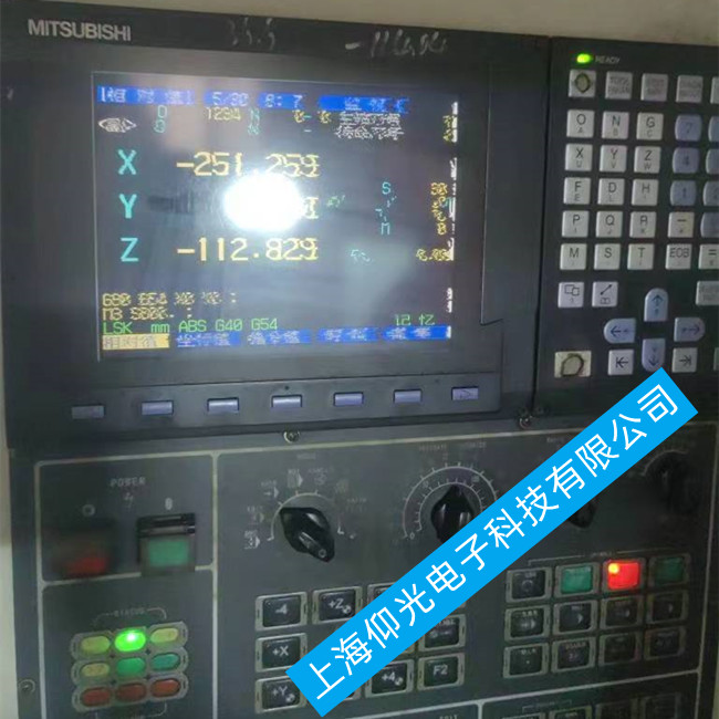 三菱數控系統花屏維修FCU6-DUN22字模糊修理