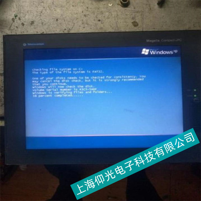 工業生產施耐德工控機HMIBMPSI74D2801通訊時有時無原因解決方法
